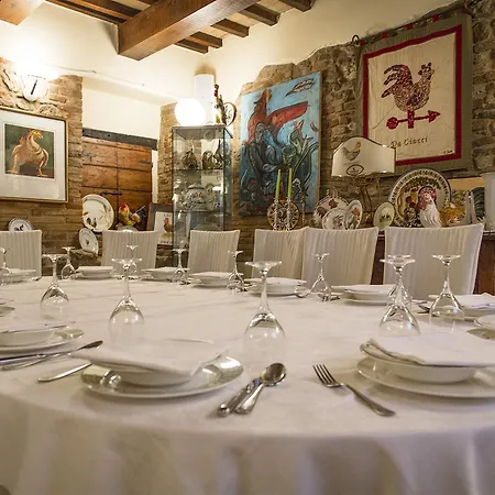 Da Ciacci Hotel Petriano