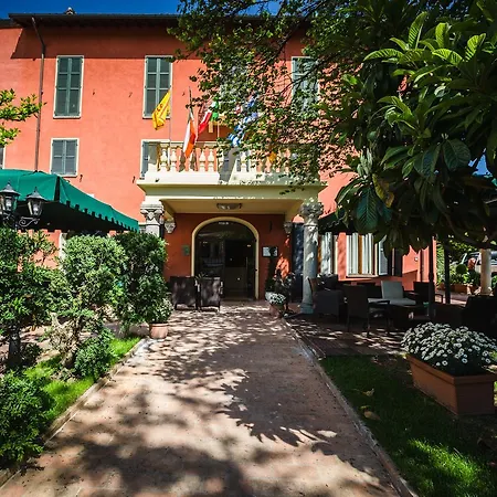 Da Ciacci Hotel Petriano