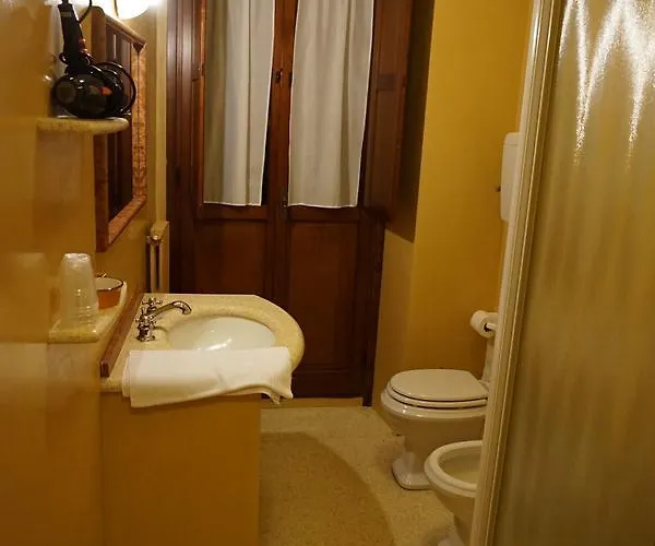 Da Ciacci Hotel Petriano